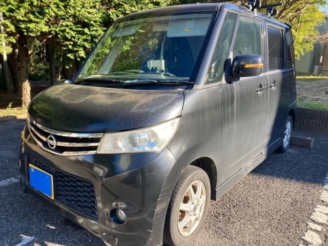 NISSAN ROOX 2009