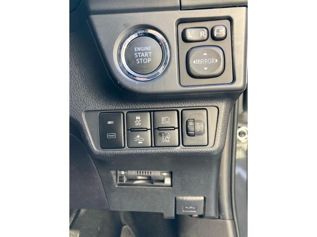 TOYOTA COROLLA FIELDER 2022