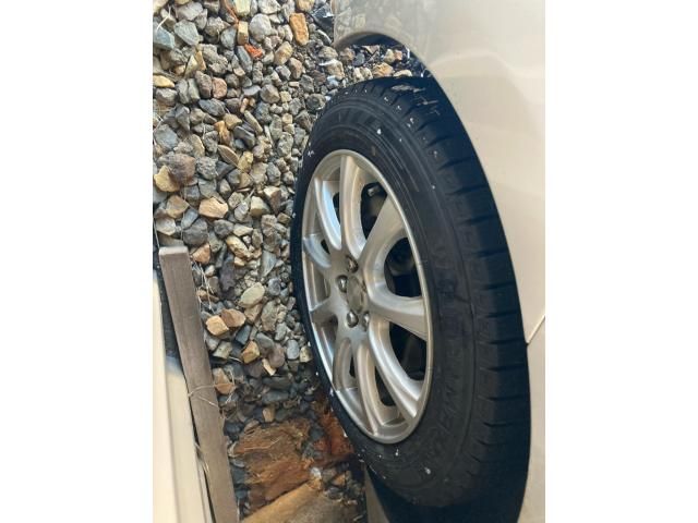 TOYOTA RACTIS 4WD 2012