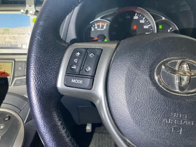 TOYOTA RACTIS 4WD 2012