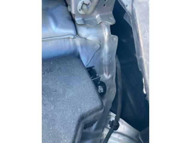 TOYOTA RACTIS 4WD 2012