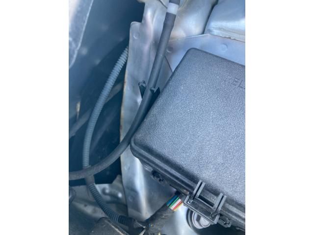 TOYOTA RACTIS 4WD 2012