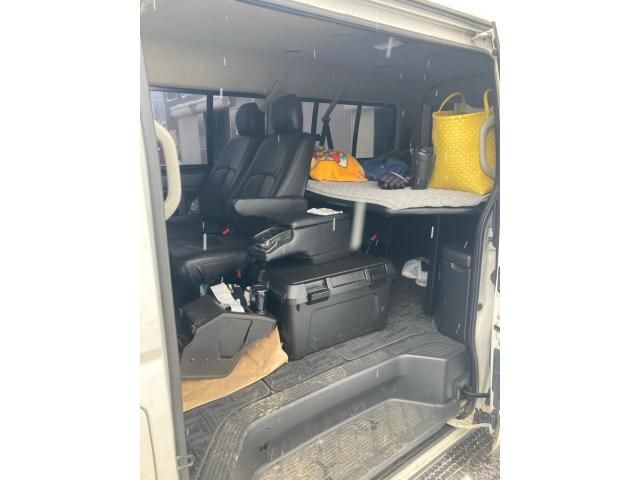 TOYOTA HIACE wagon 4WD 2011