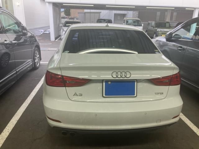 AUDI AUDI A3 Sedan 2015