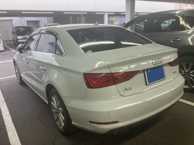AUDI AUDI A3 Sedan 2015