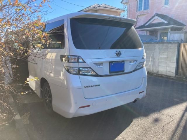 TOYOTA VELLFIRE 2008