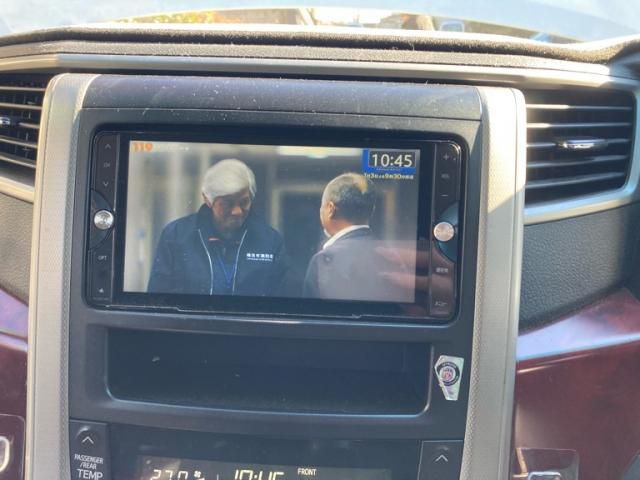 TOYOTA VELLFIRE 2008