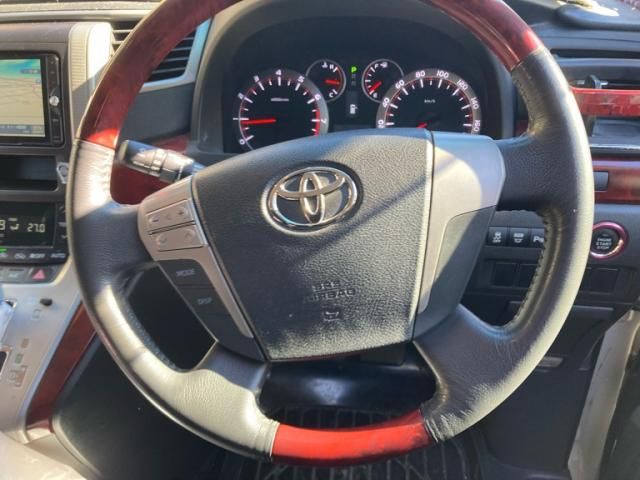 TOYOTA VELLFIRE 2008