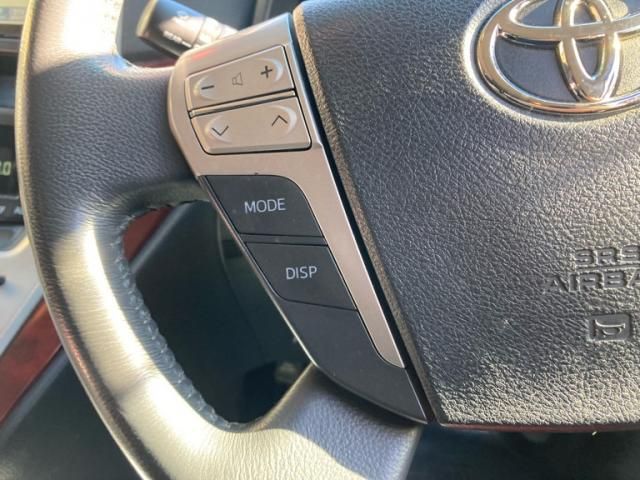 TOYOTA VELLFIRE 2008