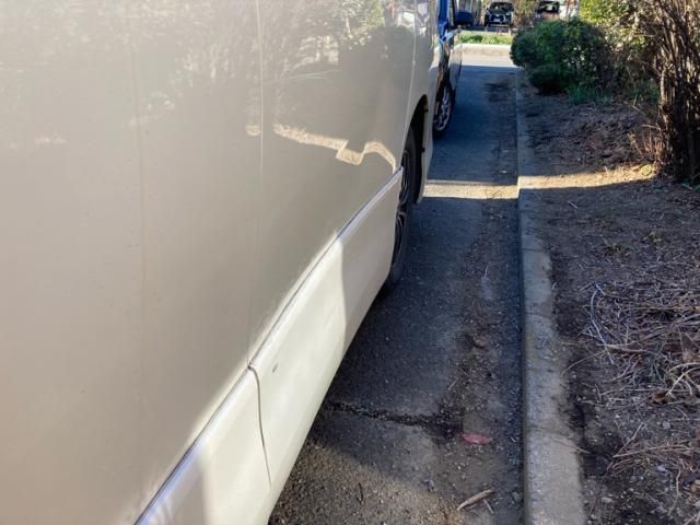 TOYOTA VELLFIRE 2008