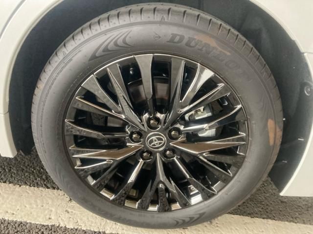 TOYOTA VELLFIRE 2025