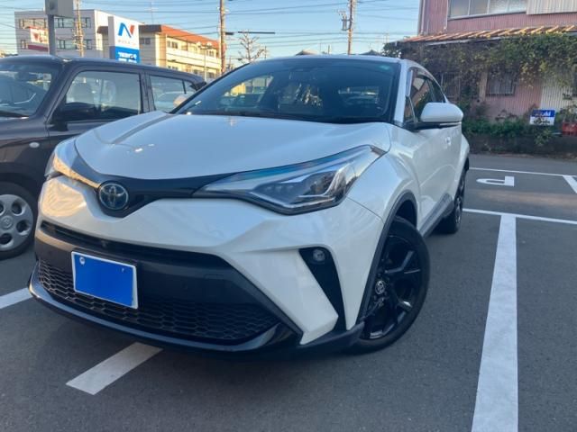 TOYOTA C-HR 2021