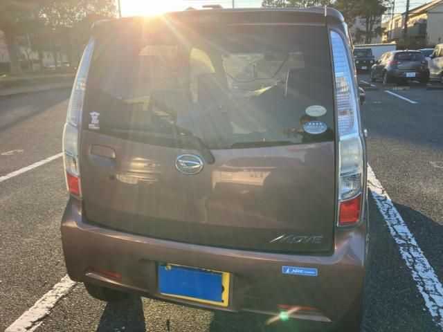 DAIHATSU MOVE CUSTOM 2011