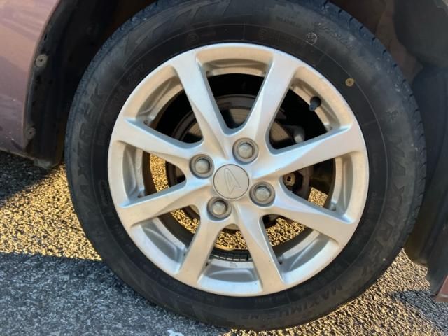 DAIHATSU MOVE CUSTOM 2011