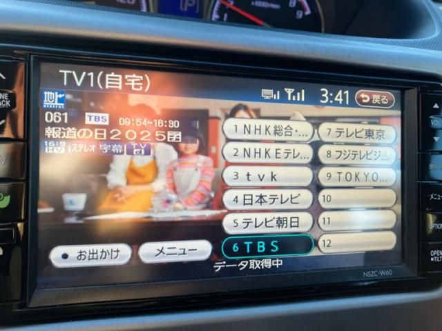 DAIHATSU MOVE CUSTOM 2011