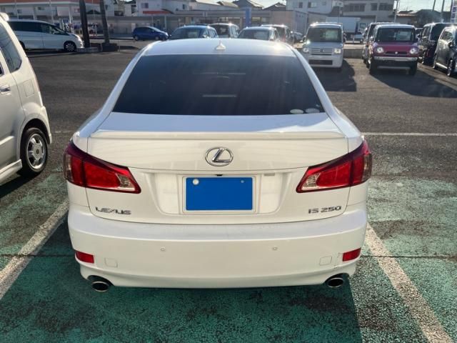 TOYOTA LEXUS IS250 2011