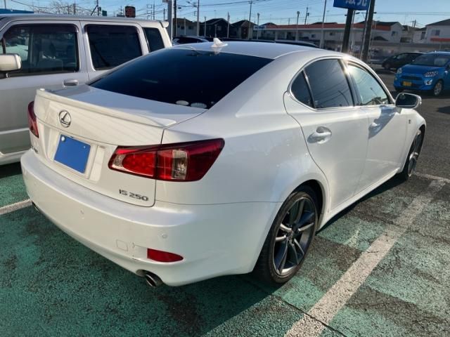 TOYOTA LEXUS IS250 2011