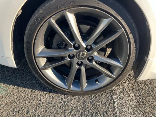 TOYOTA LEXUS IS250 2011