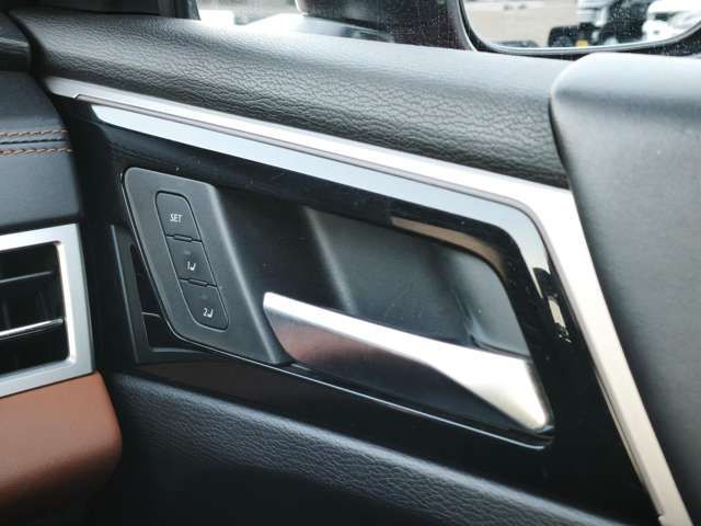 MITSUBISHI OUTLANDER PHEV 2021