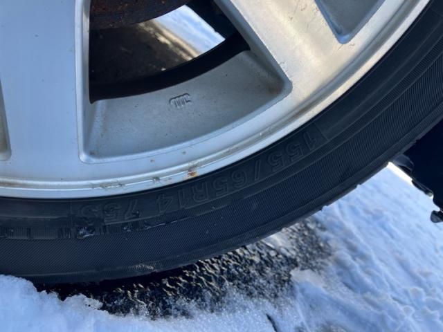 DAIHATSU MOVE CUSTOM 4WD 2013