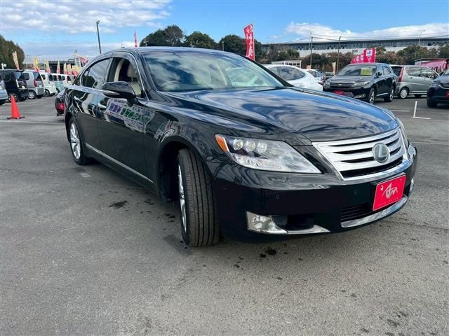 TOYOTA LEXUS LS600h 2012