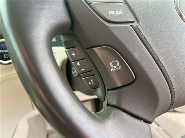 TOYOTA LEXUS LS600h 2012