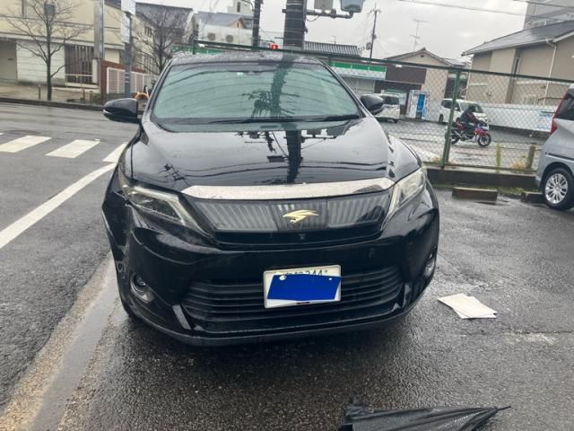 TOYOTA HARRIER 2WD 2014