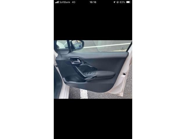 PEUGEOT PEUGEOT 208 2016