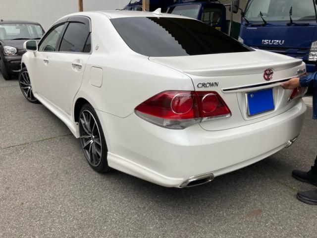 TOYOTA CROWN sedan 2013