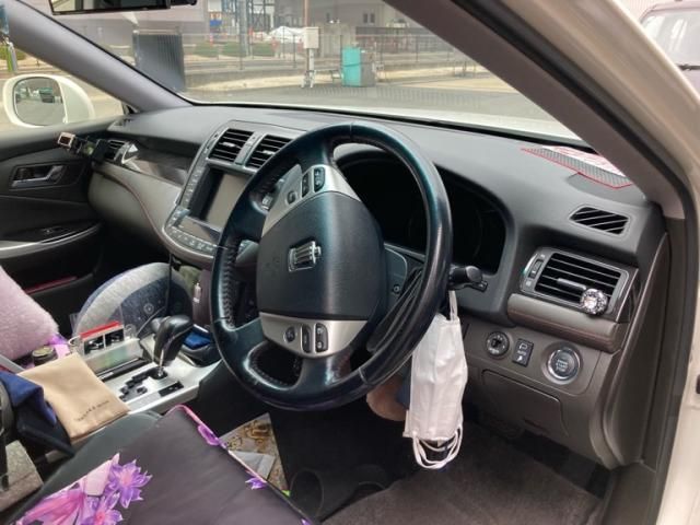 TOYOTA CROWN sedan 2013