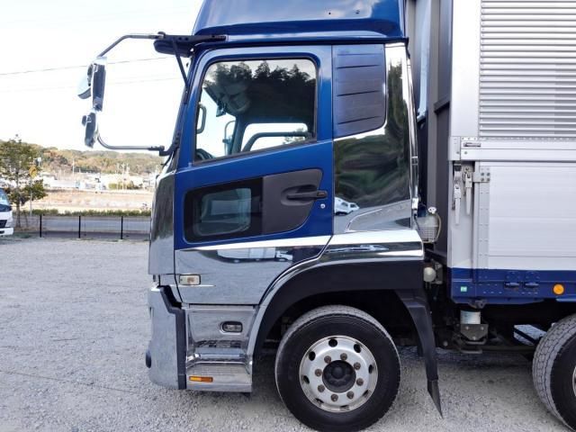 NISSAN DIESEL Quon 2018