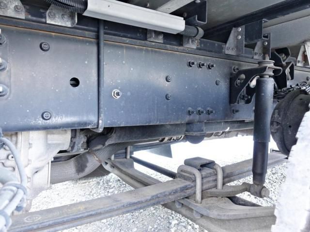 NISSAN DIESEL Quon 2018