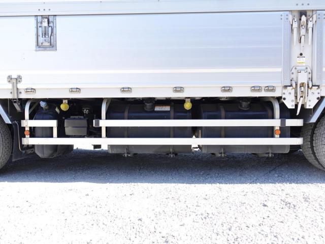 MITSUBISHI FUSOU SUPER GREAT 2017