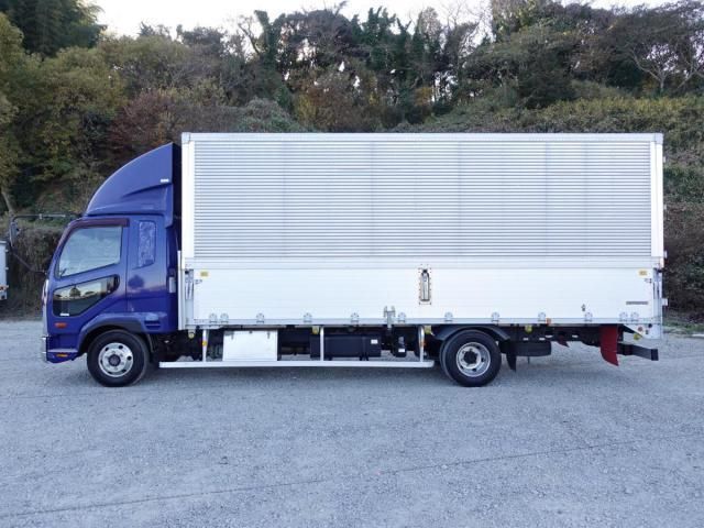 MITSUBISHI FUSOU FIGHTER 2012