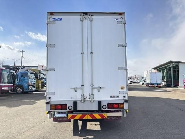 NISSAN DIESEL Quon 2016