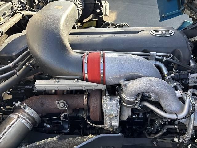 NISSAN DIESEL Quon 2016