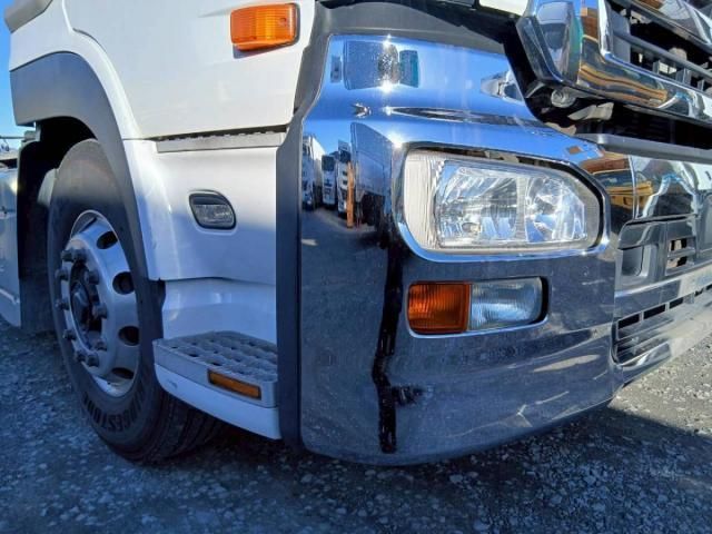 NISSAN DIESEL Quon 2017