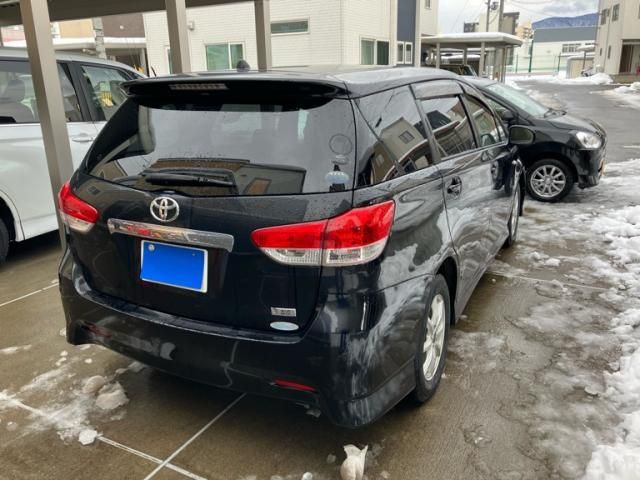 TOYOTA WISH 4WD 2009