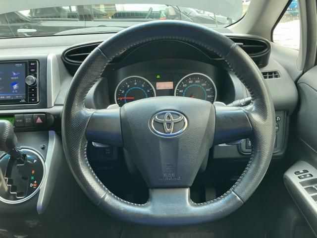 TOYOTA WISH 4WD 2009