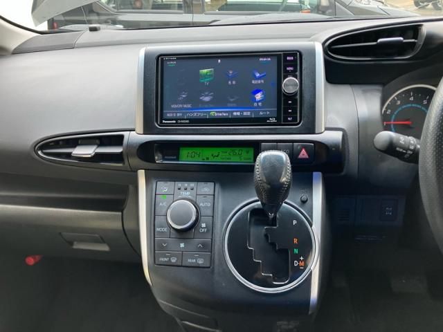 TOYOTA WISH 4WD 2009