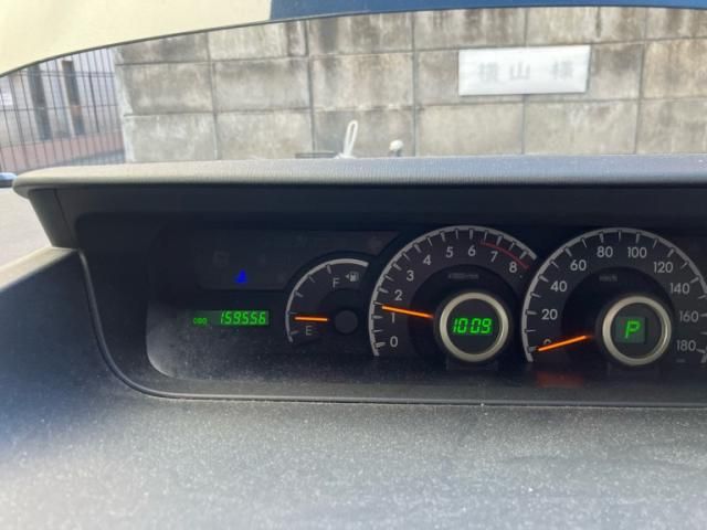 TOYOTA NOAH 4WD 2011