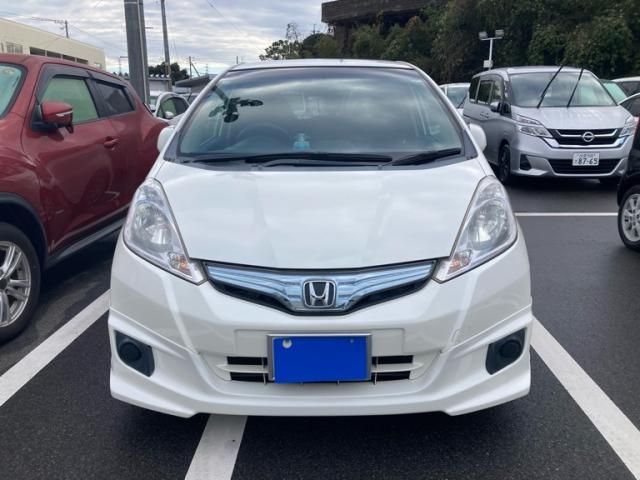 HONDA FIT HYBRID 2011