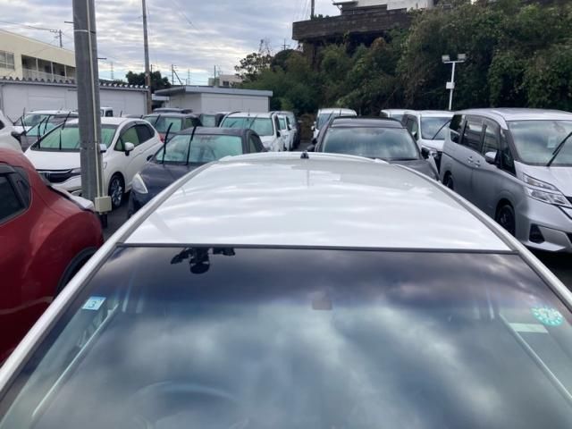 HONDA FIT HYBRID 2011