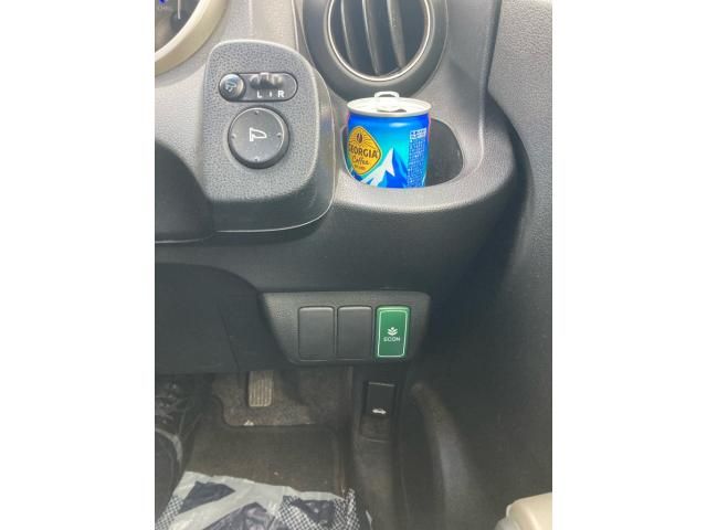 HONDA FIT HYBRID 2011