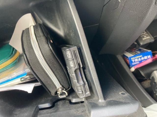 HONDA FIT HYBRID 2011