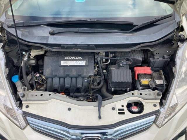 HONDA FIT HYBRID 2011