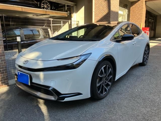 TOYOTA PRIUS PHV 2023