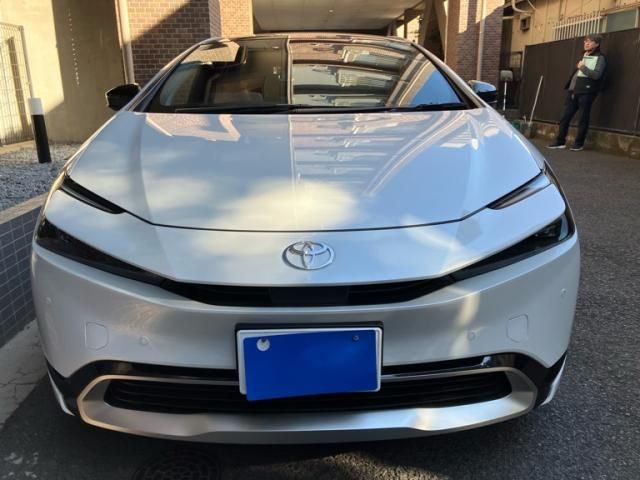 TOYOTA PRIUS PHV 2023