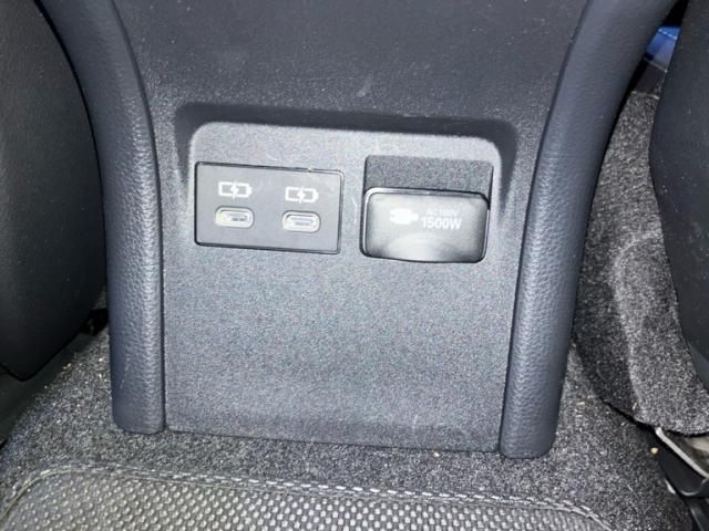 TOYOTA PRIUS PHV 2023