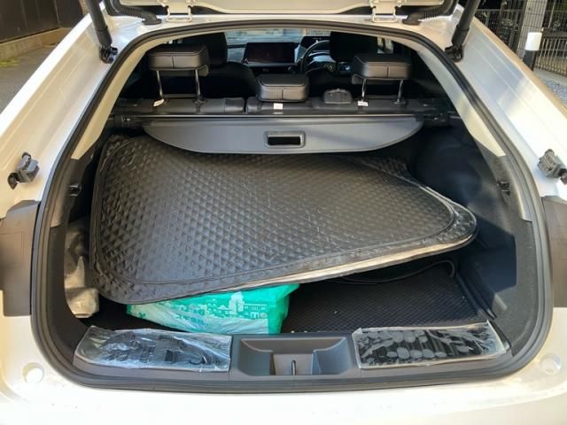 TOYOTA PRIUS PHV 2023